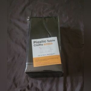 Plastic Disposable Tablecloths